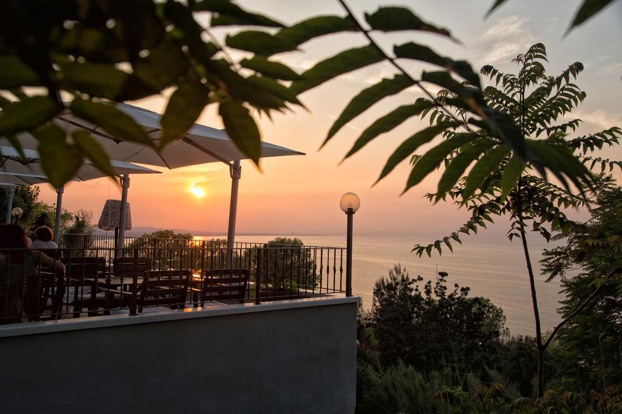 Bahita - Betty'S B&B Gabicce Mare Exterior photo